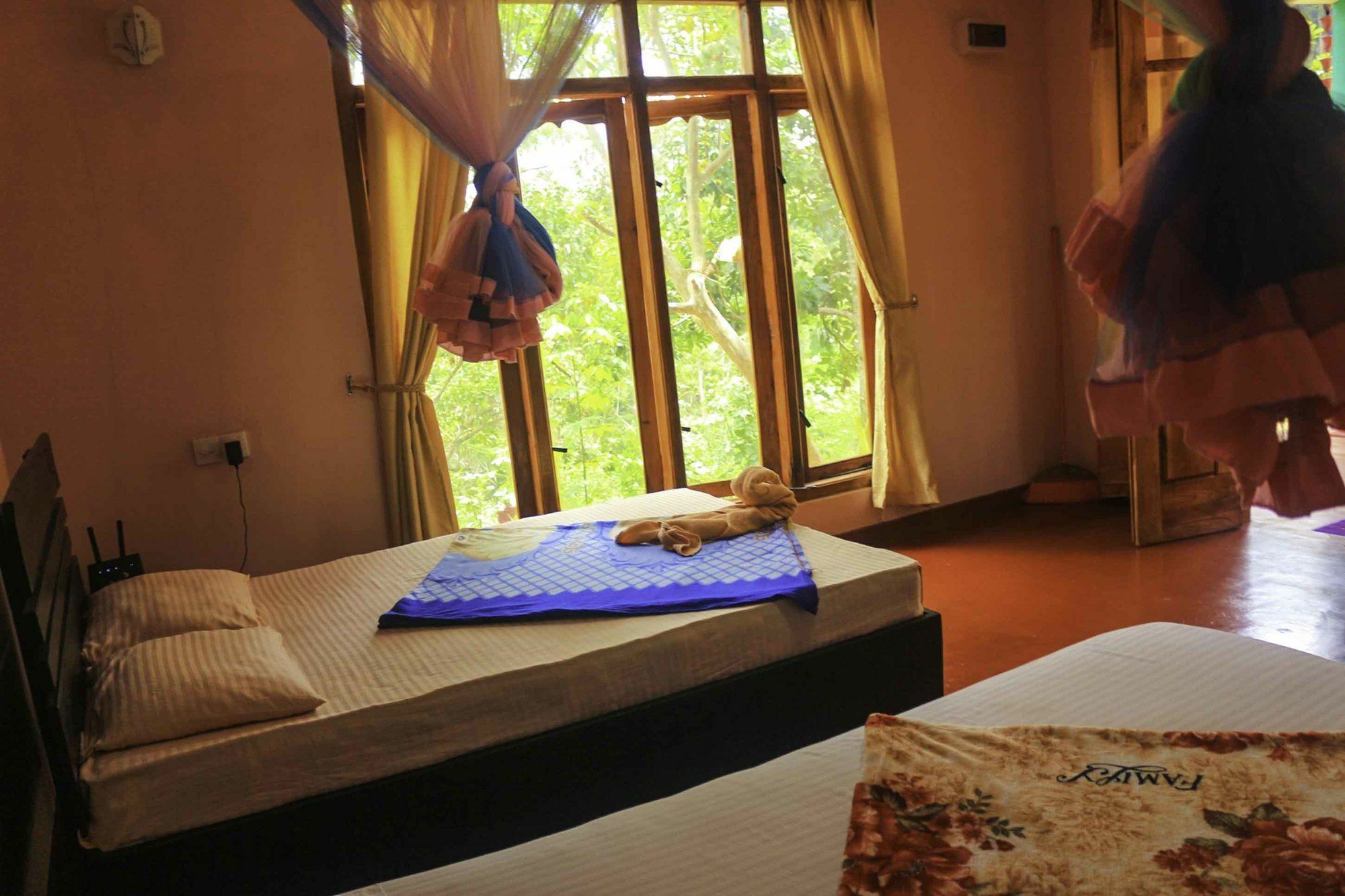 Yoho Nilmini Homestay Ella Exteriör bild